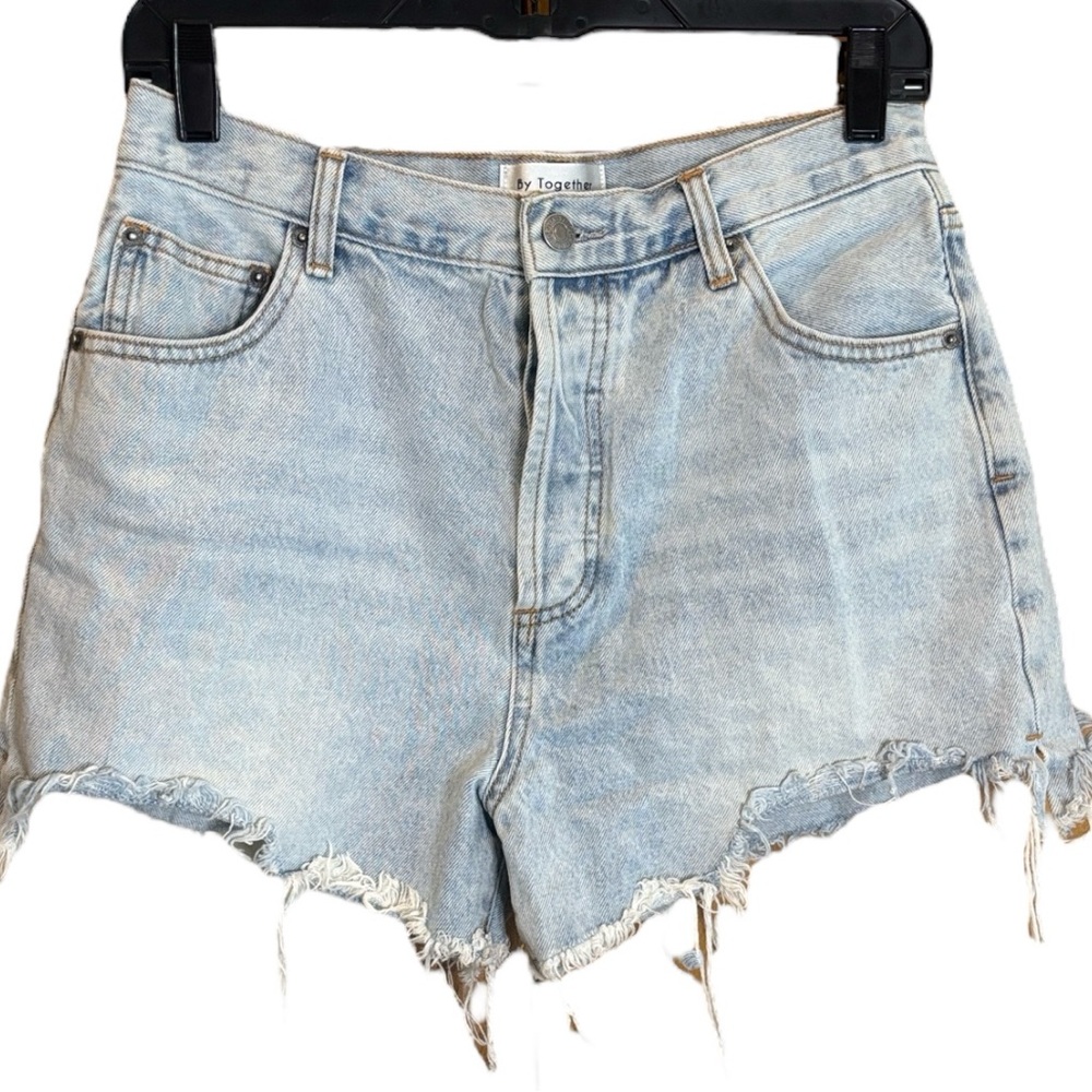 By Together High Rise Distressed Hem Shorts- size large